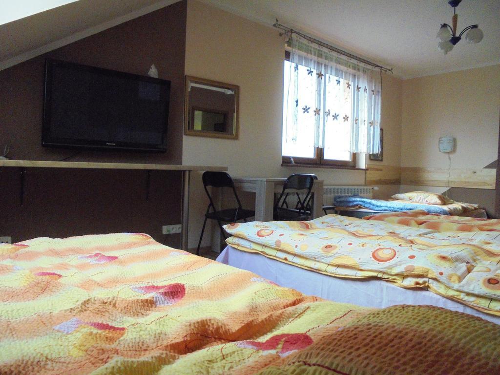 Pokoje Goscinne Na Skraju Lasu Kamieniec Ząbkowicki Extérieur photo